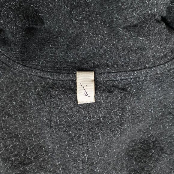 Prevu Studio London Turtleneck Sweatshirt Womens Size 6 Cropped Gray - Picture 7 of 10